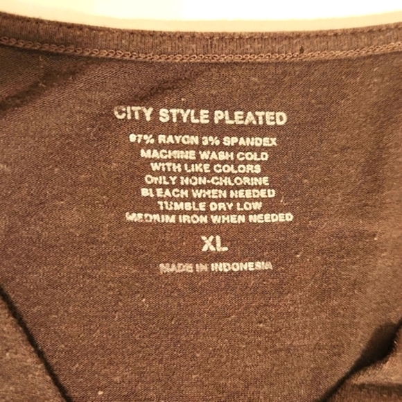 City style, long sleeve, mauve, V neck ruching, - Picture 6 of 6